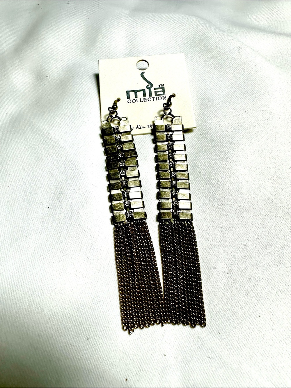 M52. Mia Collection Gunmetal Rhinestone Chain Fringe Statement Earrings NWT